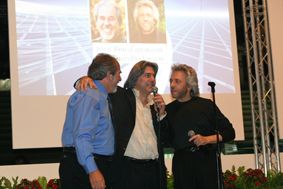 Silvano s vědci Greggem Bradenem a Brucem Liptonem